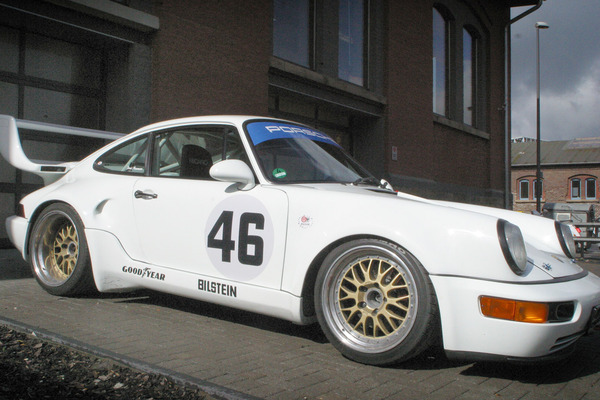 Porsche 964 Carrera (1990) - als Lot 153 verkauft an der Coys-Versteigerung in Monaco am 9. Mai 2014