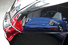 Porsche 964 Carrera 2 Cup (1991) - ein Rätsel? Nein, ein 964 Cup, der sich zusammen mit einem 993 Cup in einem 944 Cup spiegelt