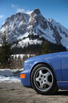 Porsche 964 Carrera 2 Cup (1991) - oben auf dem Pass angekommen, ist endlich Zeit, die schöne Landschaft zu erkunden