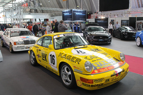 Porsche 964 Cup (1990) -3600 cm3, 265 PS, 1120 kg - von Roland Asch im Porsche Cup 1991 gefahren - Retro Classics Stuttgart 2017