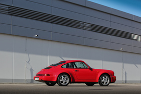 Porsche 964 WTL (1994) - von der Seite kaum von einem normalen 964 zu unterscheiden