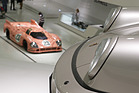 Porsche 964 - die klassichen Scheinwerfer - 50 Jahre Porsche 911 im Porsche-Museum