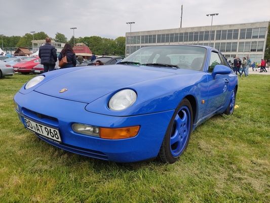 Porsche 968 CS (1994) – "Maritimblau" bis hin zu den Rädern – Porsche-Treffen Dinslaken 2022