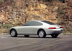 Porsche 989 (1989) – zweigeteiltes Formfindungsmodell Porsche 989 (1989) – zweigeteiltes Formfindungsmodell