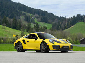 Porsche 991 GT2 RS 'Weissach' (2018) - Lot 132 an der Bonhams Bonmont Versteigerung am 30. Juni 2024