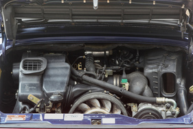 Porsche 993 Cabrio (1995) - 3,6 Liter Hubraum, 272 PS, Klimakompressor, aber kein Varioram