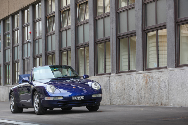 Porsche 993 Cabrio (1995) - eher ein Zweisitzer, obwohl es hinten auch noch Platz gibt