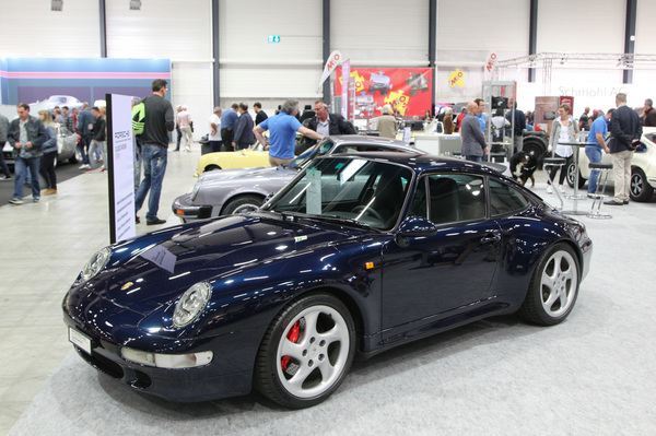 Porsche 993 beim Porsche Classic Center Zürich - Swiss Classic World Luzern 2019