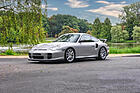 Bild: Porsche 996.2 GT2 (2004) - als Lot 119 am Bonhams "The Zoute Sale" 2024