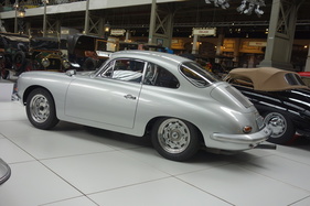 Porsche BT6 Carrera 1600 GT (1960) - in der Sonderschau "70 Jahre Porsche 356" in der Autoworld Brüssel 2020