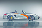 Bild: Porsche Boxster E (2011) - Im Rahmen eines Grossversuchs zur Elektromobilität erprobt Porsche im Frühjahr drei rein elektrisch angetriebene Boxster E, Ziel ist es Erfahrungen im Alltagsbetrieb & das Nutzerverhalten zu sammeln