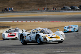 Bild Porsche Carrera 6 (1965) - in der Schikane - Porsche Rennsport Reunion 2018