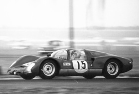 Porsche Carrera 6 (906) (1966) in Daytona 1966 - Hans Herrmann mit Herbert Linge im Porsche Carrera 6 wurden Klassensieger