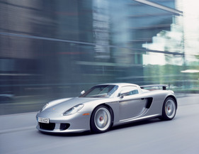 Porsche Carrera GT (2003) - in der Stadt auch zuhause (2003)