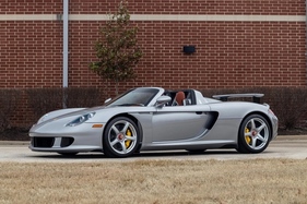 Porsche Carrera GT (2004) - Lot 33 at the Bonhams Amelia Island auction on February 29, 2024