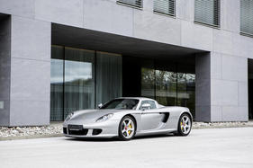 Porsche Carrera GT Roadster (2006) - als Lot 111 angeboten an der Versteigerung von Monaco am 13. Mai 2016