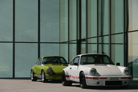 Porsche Carrera RS 3.0 (1974) - die Front reicht tief hinunter, Vorsicht bei Unebenheiten
