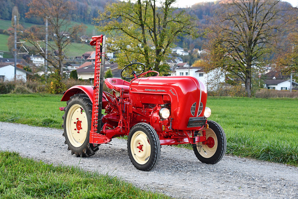 Bild: Porsche-Diesel Junior 108 K (1959) - 1959 Porsche-Diesel Junior 108 K - als Lot 130 an der Oldtimer Galerie Toffen Versteigerung von Gstaad am 29. Dezember 2024