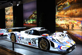 Porsche GT 1 (1998) - Sieger bei den 24 Stunden von Le Mans im Jahr 1998 - in der Sonderschau Le Mans am Genfer Automobilsalon 2014