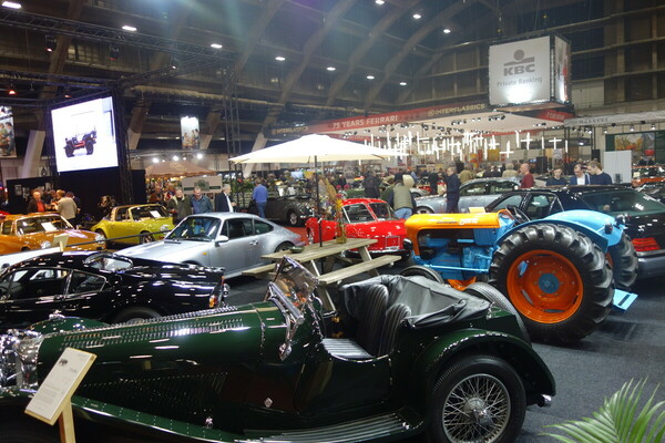 Porsche, Jaguar, Lamborghini und Mercedes-Benz – Classic Car Show Brussels 2022