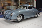 Porsche Pre-A (1952) - mit Knickscheibe in der Sonderschau "70 Jahre Porsche 356" in der Autoworld Brüssel 2020