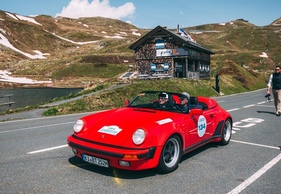 Porsche Speedster (1989) – Sieger der Exotics-Klasse – 38. Kitzbüheler Alpenrallye 2025 Porsche Speedster (1989) – Sieger der Exotics-Klasse – 38. Kitzbüheler Alpenrallye 2025