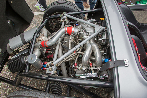 Porsche Spyder – Motor – Retro Saisonauftakt 2025