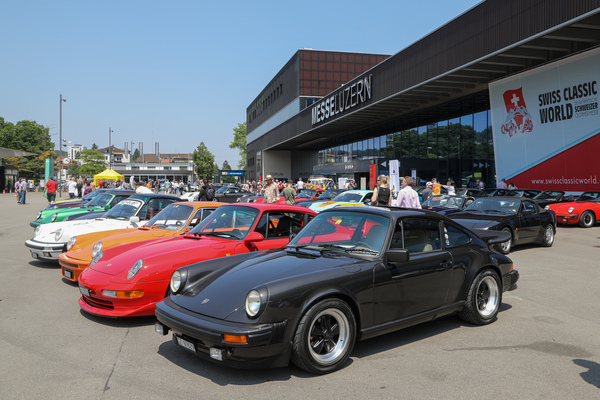 Porsche meeting in front of the exhibition halls - Swiss Classic World Lucerne 2023