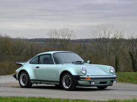 Porsche Turbo (1975) – angeboten als Lot Nr. 134 bei der Bonhams-Versteigerung in Paris am 6. Februar 2025