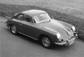 Porsche Typ 356 B Coupé (1960) - das B-Modell unterschied sich vom A-Modell durch höher angebrachte Stossfänger