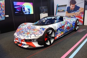 Porsche Vision Gran Turismo (2022) – in der Ausstellung "Porsche Driven by Dreams"