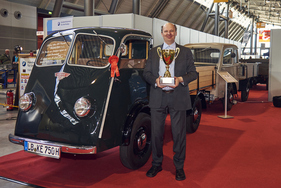 Award-winning Gutbrod Atlas 800 flatbed (1950) - Retro Classics Stuttgart 2022