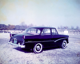 Prince Skyline 1500 Deluxe (1957)