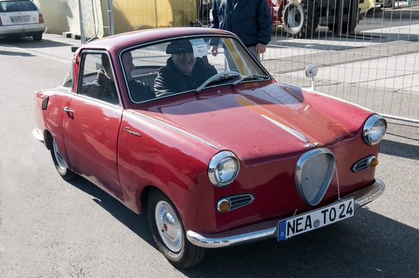 Probefahrt im Goggomobil Coupé an der Veterama 2013