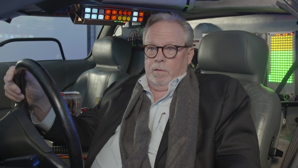 Produktionsdesigner Kevin Pike, der den Film-DeLorean ursprünnglich gebaut hat