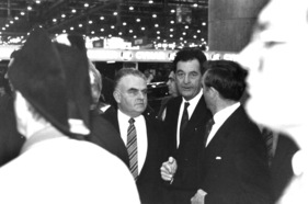 Prominenz im Cortège - Guy Fontanet (links) - Genfer Automobilsalon 1984