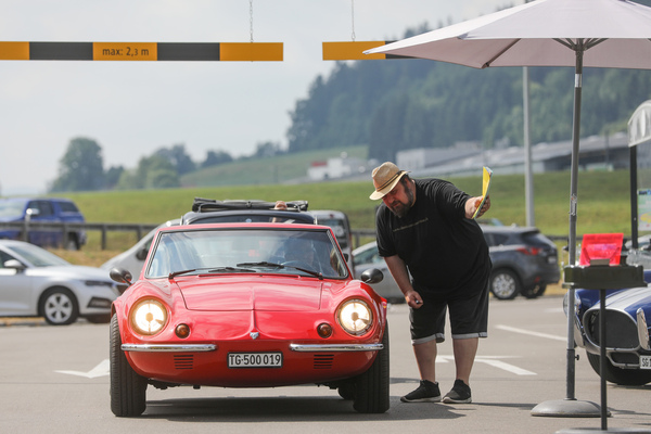 Puma GT 1600 (1973) - Coupé aus Brasilien mit VW-Technik - Fantastic Plastic Rickenbach 2023