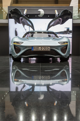 Quant F Concept - mit Flügeltüren - auf dem Genfer Automobilsalon 2015