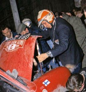Rallye Monte Carlo 1966 - Mäkinen/Easter werden auf dem BMC Cooper S qualifiziert, fuhren Bestzeit auf 11 Sonderprüfungen