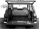 Range Rover (1971) - mit umgelegter Sitzbank