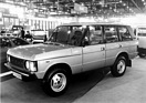Range Rover  (1982) - am Genfer Automobilsalon von 1982 - seit 1981 als Viertürer lieferbar und ein grosser Erfolg, 85% der Käufer in der Schweiz ziehen ihn dem Zweitürer vor