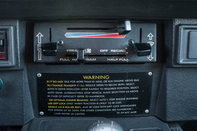 Range Rover 4 Door (1985) - Kontrolleinheit der Belüftungs- und Heizungsanlage