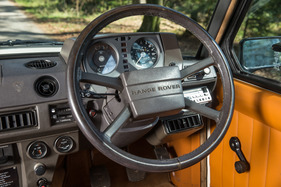 Range Rover 4 Door Monteverdi Design (1982) - Drehzahlmesser? Fehlanzeige