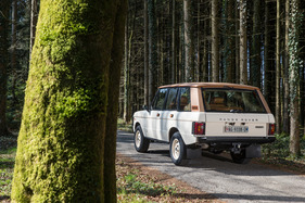 Range Rover 4 Door Monteverdi Design (1982) - wirkt deutlich grösser als er es mit rund 4,5 Metern Länge ist