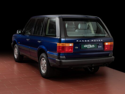 Range Rover P38 (1995) – An extremely well-maintained model with only 28,000 kilometers on the odometer
