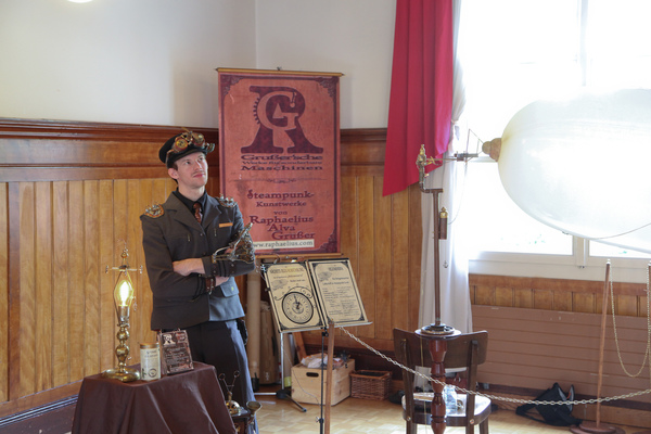 Raphaelius, der Steam Punker - Oldtimer in Obwalden (O-iO) 2018