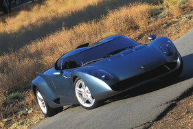 Raptor auf der Strasse - Zagato Raptor (1996)