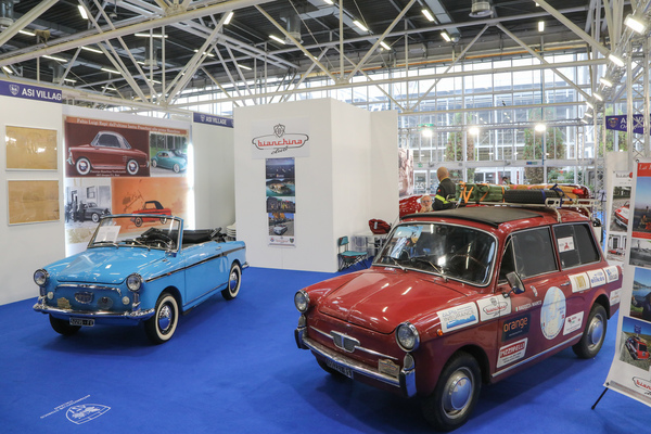 Rare Autobianchi Bianchina auf dem Clubstand - 40. Auto e Moto d'Epoca Bologna 2023