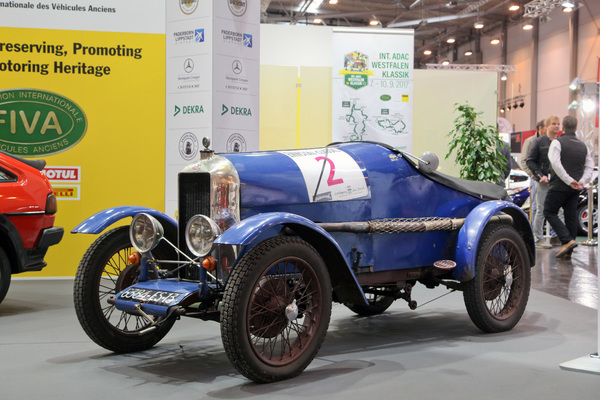 Rarer französischer Rally auf dem ADAC-Stand (Techno Classica 2017)