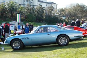 Rasanter war zu jener Zeit keiner - 1965er Ferrari 500 Superfast, 400 PS stark, 280 km/h schnell.